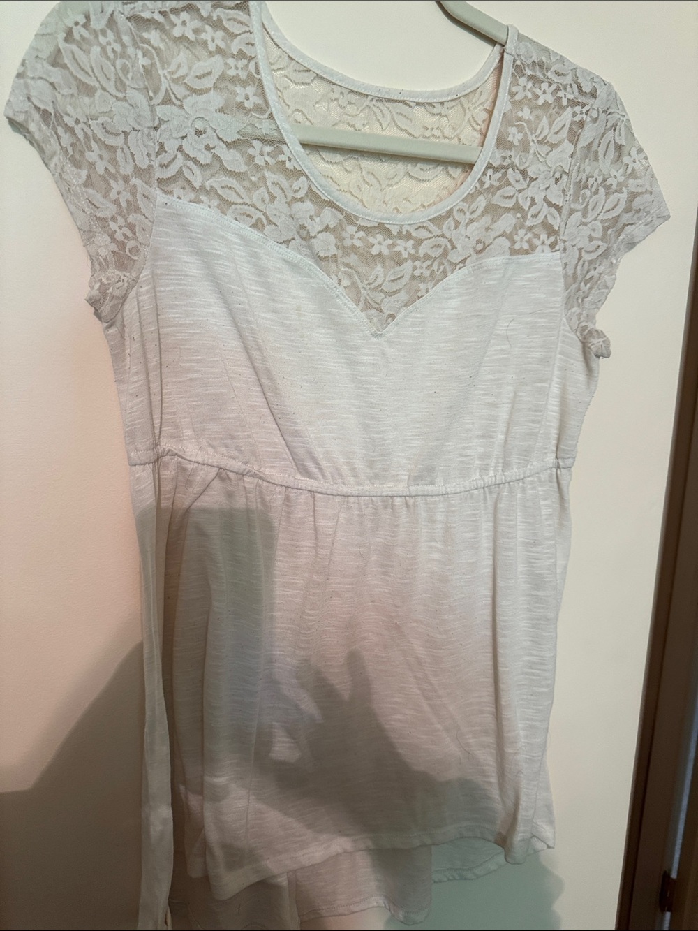 White lace maternity top